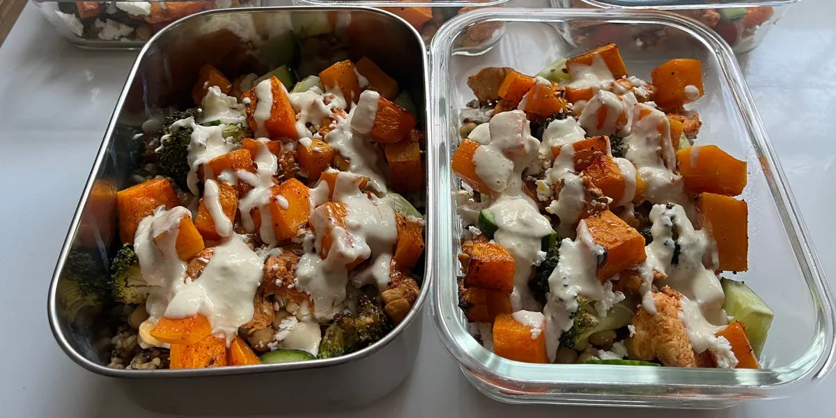 Prisvärd och hälsosam lunch : din guide till näringsrika kornskålar